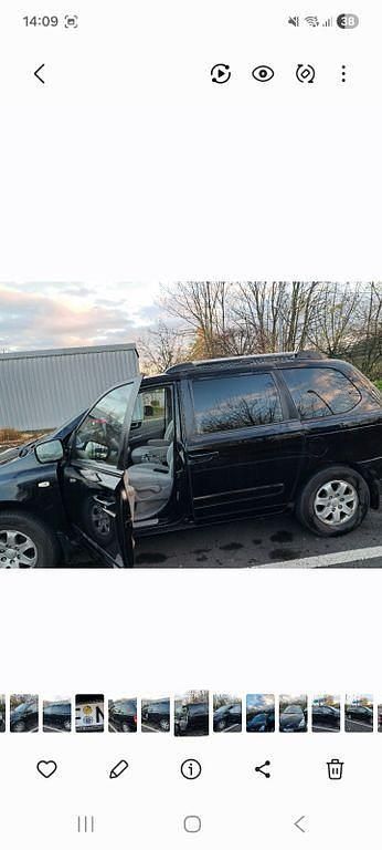 Gebraucht Kia Carnival Basis 136 PS (100 kW) 2007 Schwarz Van / Kleinbus