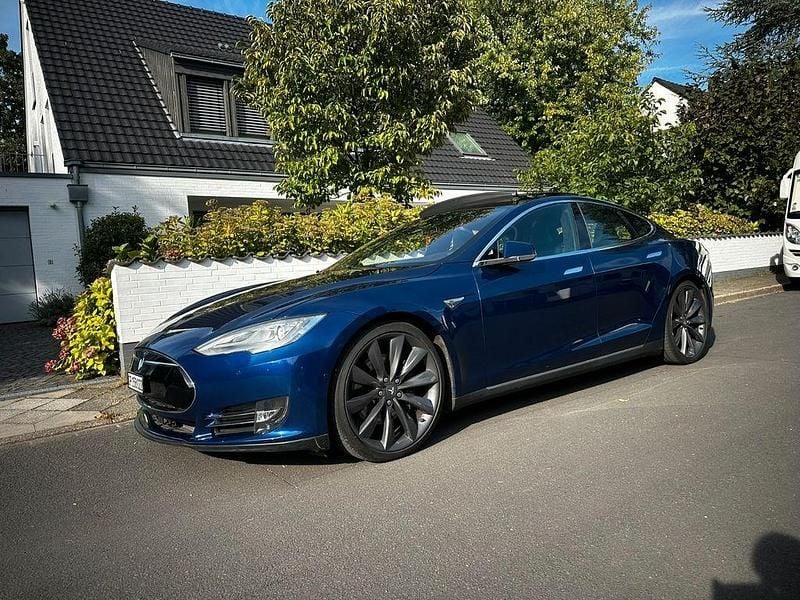 Gebraucht Tesla Model S 386 kW (525 PS) 2015 Blau Kleinwagen