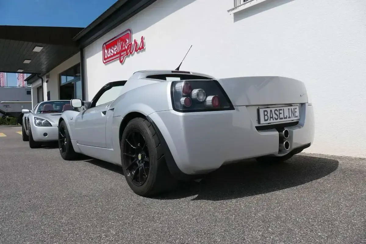 Gebraucht Opel Speedster 147 PS (108 kW) 2002 Silber Cabrio