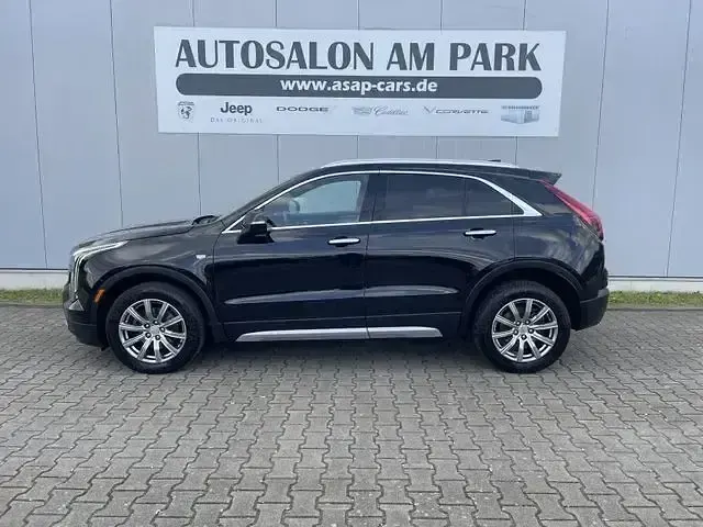 Gebraucht Cadillac XT4 174 PS (127 kW) 2022 Schwarz SUV