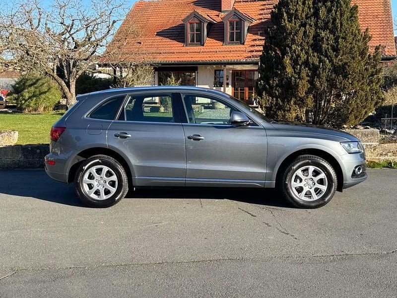 Gebraucht Audi Q5 190 PS (139 kW) 2014 Grau SUV