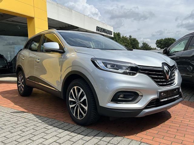 Gebraucht Renault Kadjar Techno 158 PS (116 kW) 2022 Andere farbe SUV