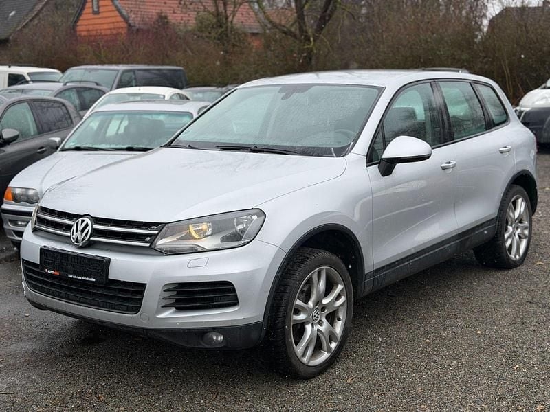 Gebraucht VW Touareg 245 PS (180 kW) 2014 Silber SUV