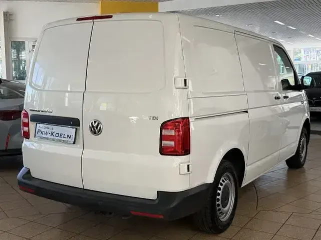 Gebraucht VW Transporter 102 PS (75 kW) 2017 Weiß Van