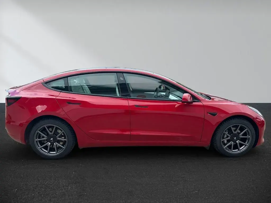 Gebraucht Tesla Model 3 350 kW (476 PS) 2021 Rot Limousine