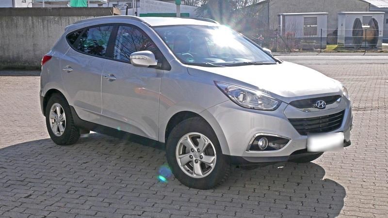 Gebraucht Hyundai ix35 163 PS (119 kW) 2010 Silber SUV