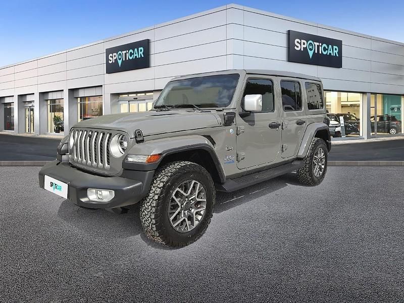 Grau Gebraucht 2022 Jeep Wrangler Sahara SUV | 56.880 € (Fairer Preis) - Bild 1/4