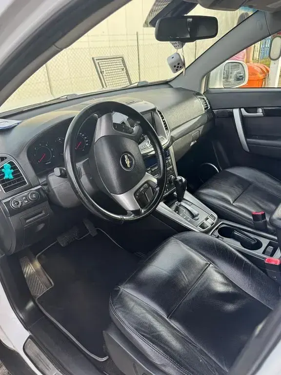 Gebraucht Chevrolet Captiva LT 184 PS (135 kW) 2013 Weiß SUV