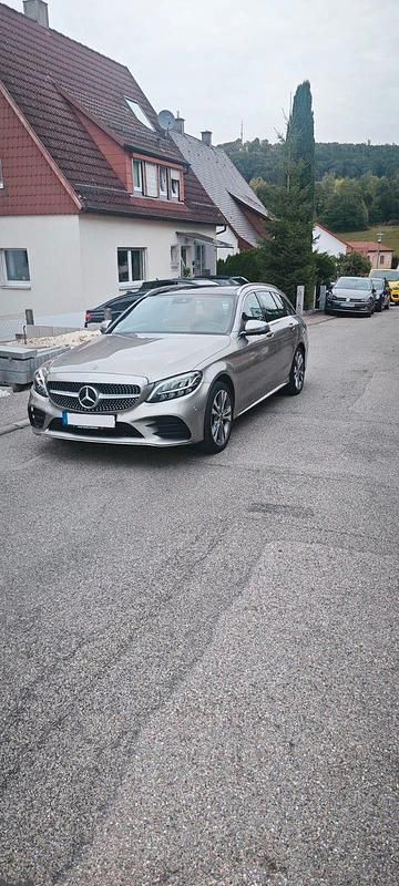 Gebraucht Mercedes C300 AMG 245 PS (180 kW) 2019 Andere farben Kombi
