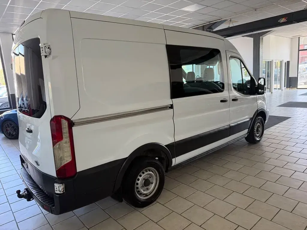 Gebraucht Ford Transit 131 PS (96 kW) 2017 Weiß Van