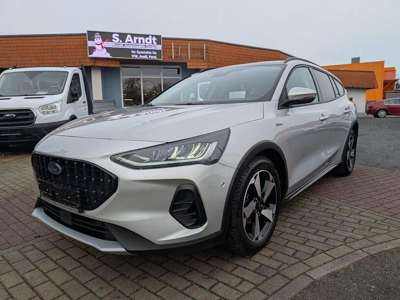 Gebraucht Ford Focus Active X 116 PS (85 kW) 2024 Moondust silber metallic Kombi