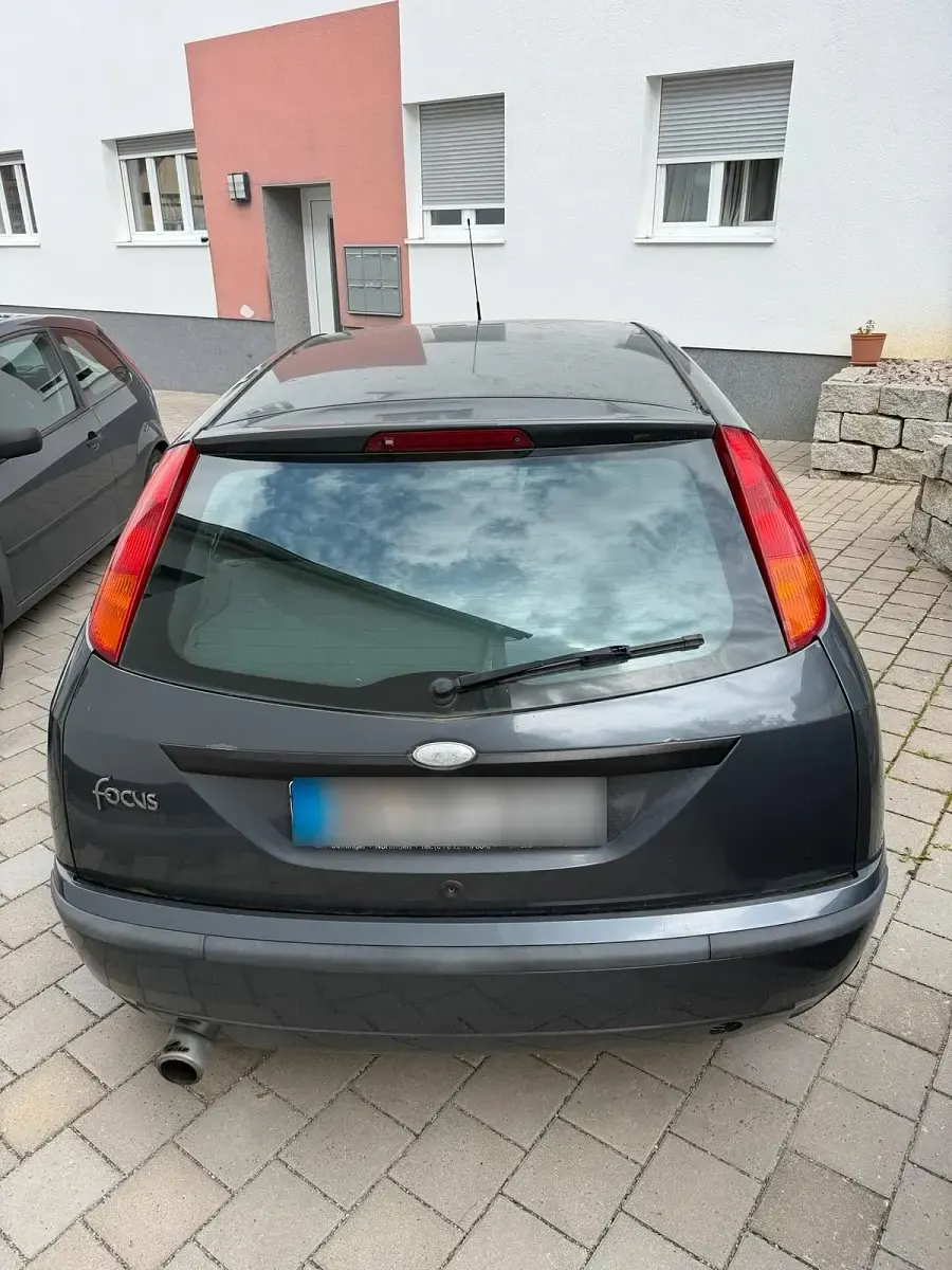 Gebraucht Ford Focus Cabriolet 101 PS (74 kW) 2004 Grau Cabrio