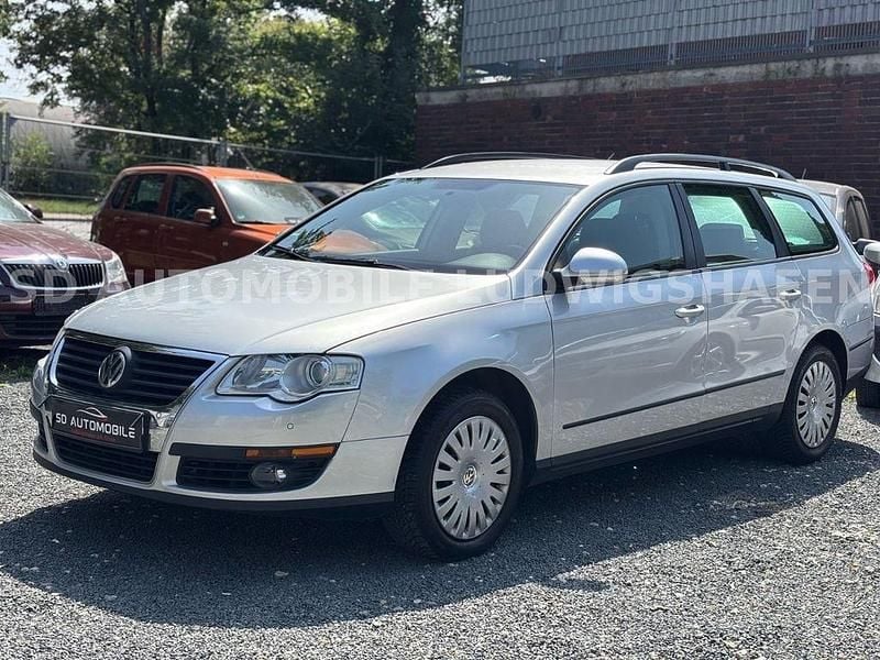 Silber Gebraucht 2007 VW Passat Trendline Limousine | 2.300 € (Superpreis) - Bild 1/4
