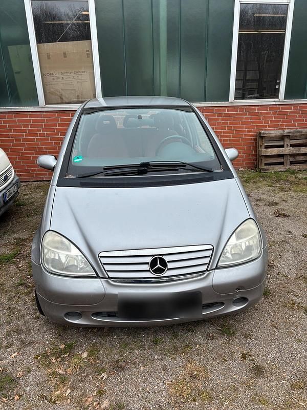 Gebraucht Mercedes A140 82 PS (60 kW) 2001 Silber Kleinwagen
