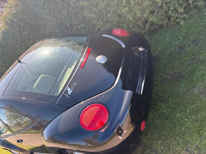 Second-hand VW Beetle 2000 Negru Hatchback
