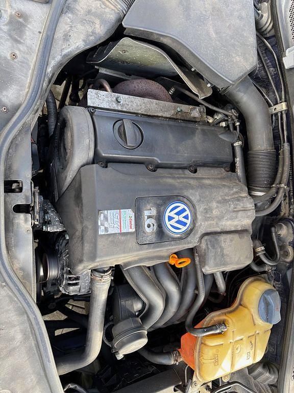 Gebraucht VW Passat Comfortline 102 PS (75 kW) 2001 Blau Kombi