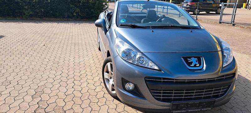 Gebraucht 2011 Peugeot 207 CC Cabrio | 2.850 € (Guter Preis) - Bild 1/4