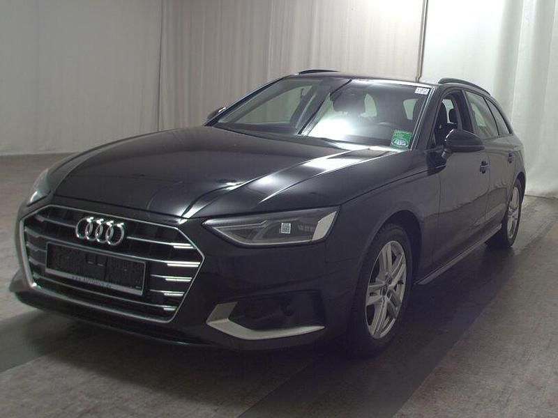 Gebraucht Audi A4 Advanced 204 PS (150 kW) 2023 Schwarz Kombi