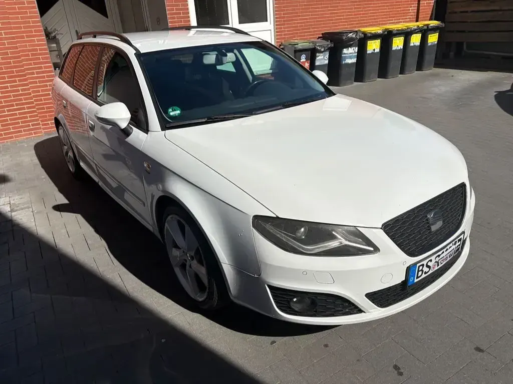 Gebraucht Seat Exeo Sport 143 PS (105 kW) 2012 Weiß Kombi