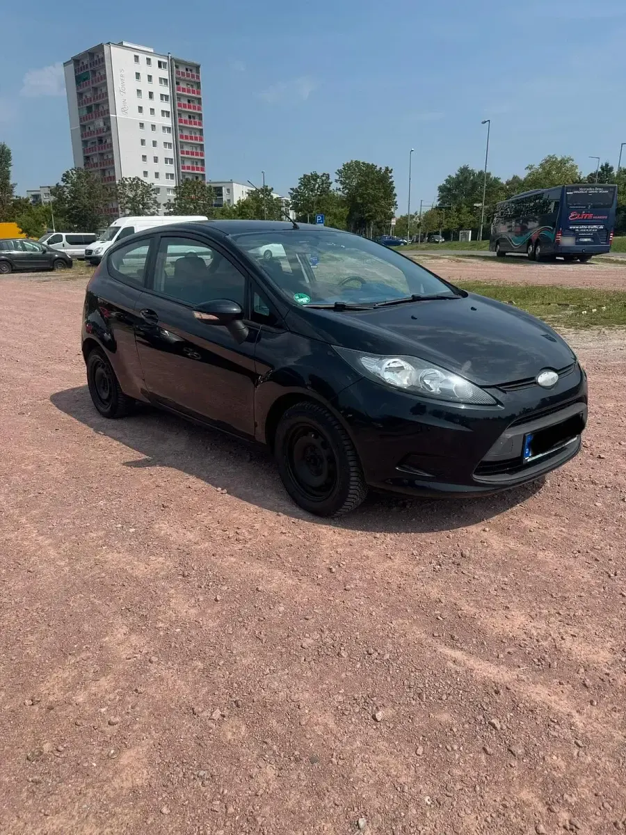 Gebraucht Ford Fiesta 60 PS (44 kW) 2009 Schwarz Kleinwagen
