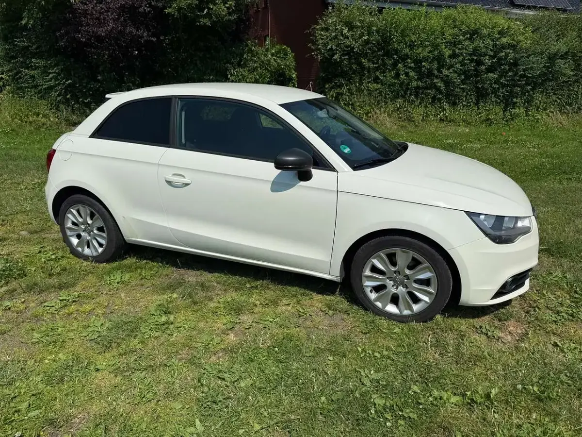 Gebraucht Audi A1 Ambition 143 PS (105 kW) 2012 Weiß Kleinwagen