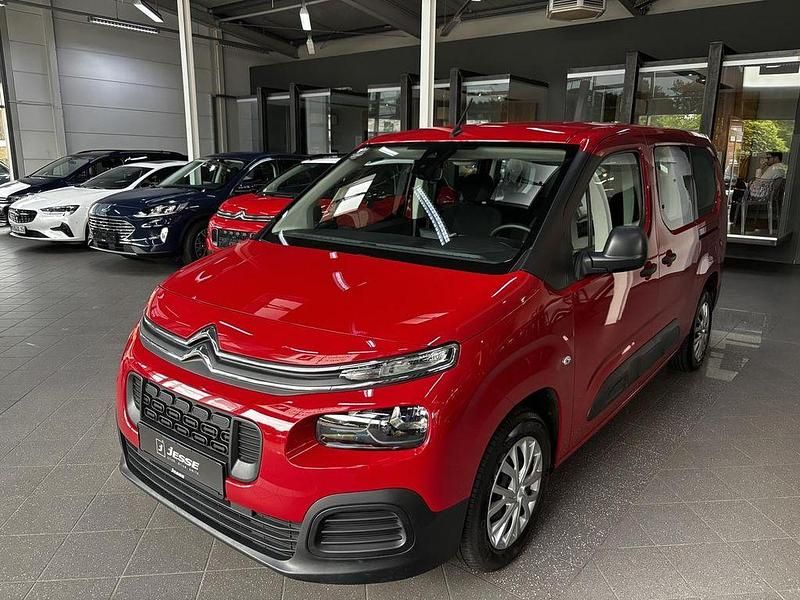Farbe rot ardent/typ aussenver Gebraucht 2019 Citroën Berlingo Live Van / Kleinbus | 18.490 € (Fairer Preis) - Bild 1/4