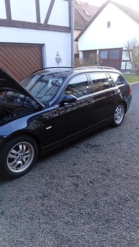 Gebraucht BMW 320 163 PS (119 kW) 2007 Kombi