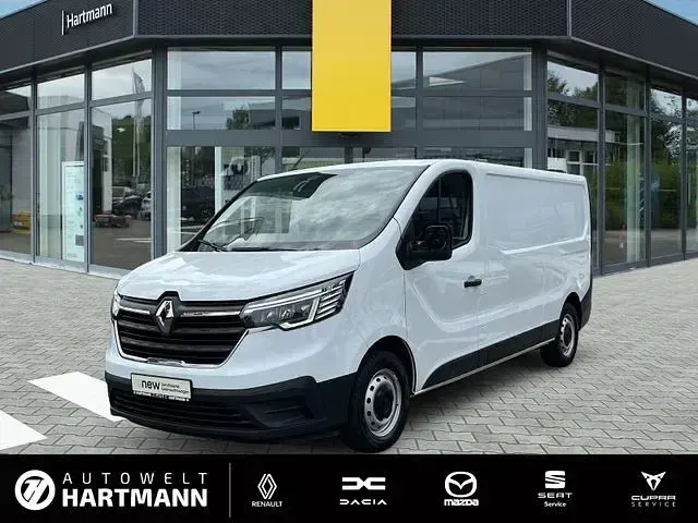 Gebraucht Renault Trafic Komfort 150 PS (110 kW) 2022 Van / Kleinbus