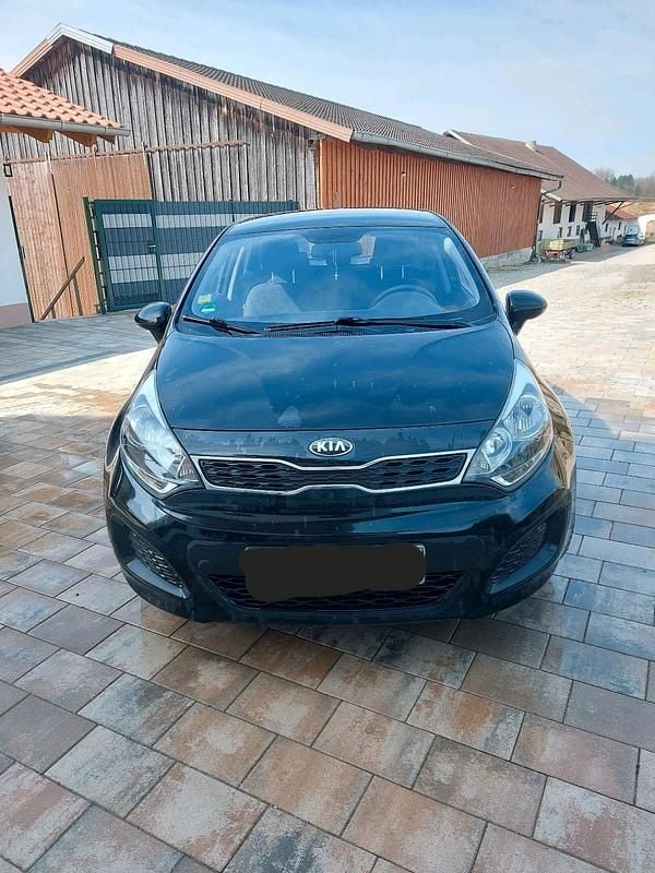 Gebraucht Kia Rio 86 PS (63 kW) 2012 Schwarz Kleinwagen