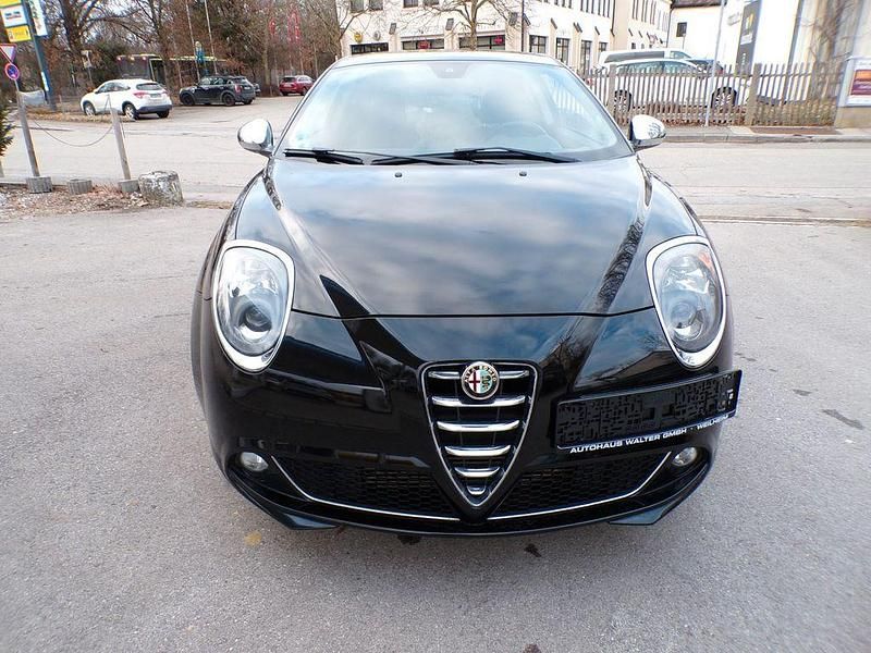 Gebraucht Alfa Romeo MiTo Turismo 105 PS (77 kW) 2015 Schwarz Kleinwagen