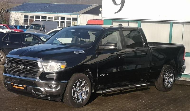 Gebraucht RAM 1500 401 PS (294 kW) 2023 Schwarz Pickup