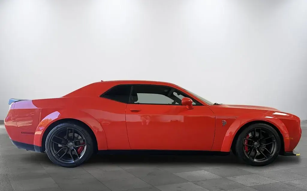 Gebraucht Dodge Challenger 728 PS (535 kW) 2024 Orange Coupé