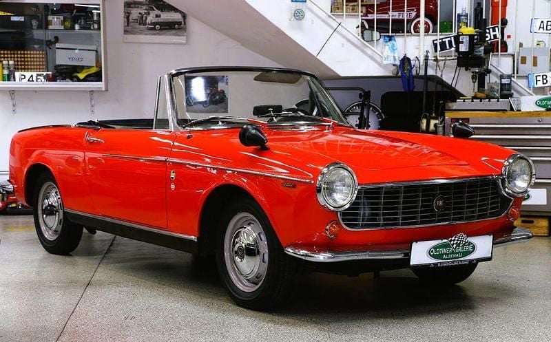 Gebraucht Fiat 1500 52 PS (38 kW) 1964 Rot Cabrio