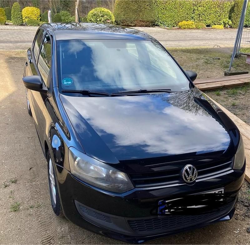Gebraucht VW Polo 70 PS (51 kW) 2011 Schwarz Kleinwagen