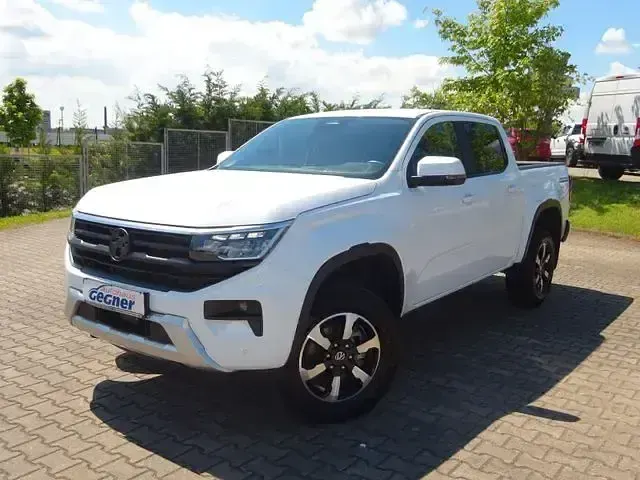 Gebraucht VW Amarok Life 205 PS (150 kW) 2024 Weiß Pickup