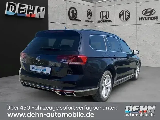Gebraucht VW Passat Business 190 PS (139 kW) 2022 Schwarz Kombi