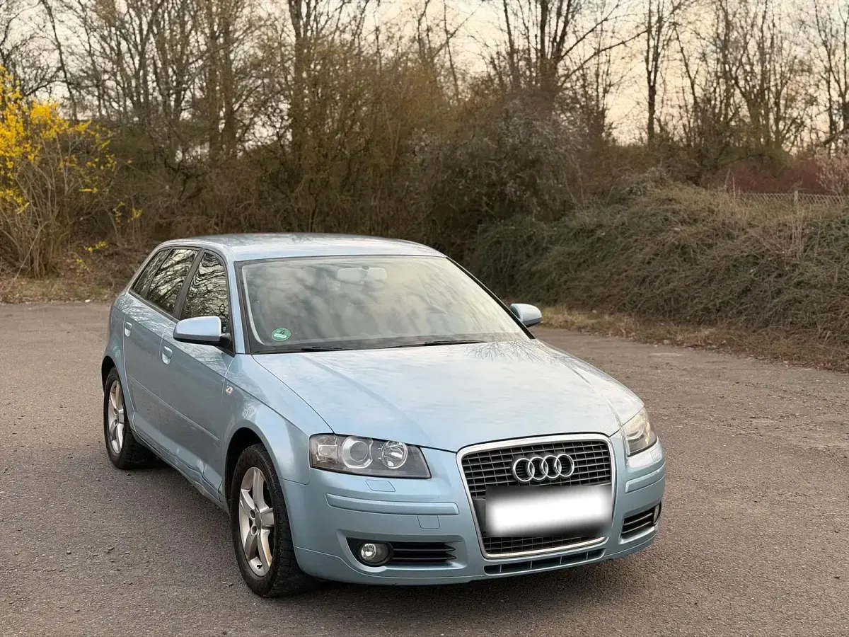 Second-hand Audi A3 150 CP (110 kW) 2005 Albastru Hatchback