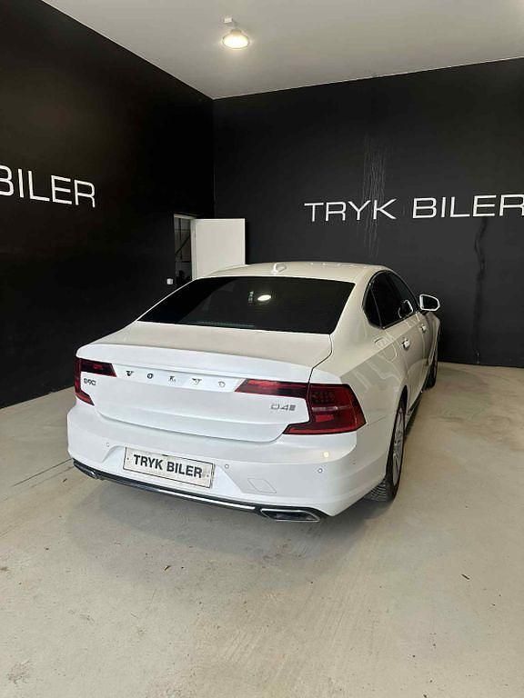Gebraucht Volvo S90 Inscription 190 PS (139 kW) 2016 Weiß Limousine