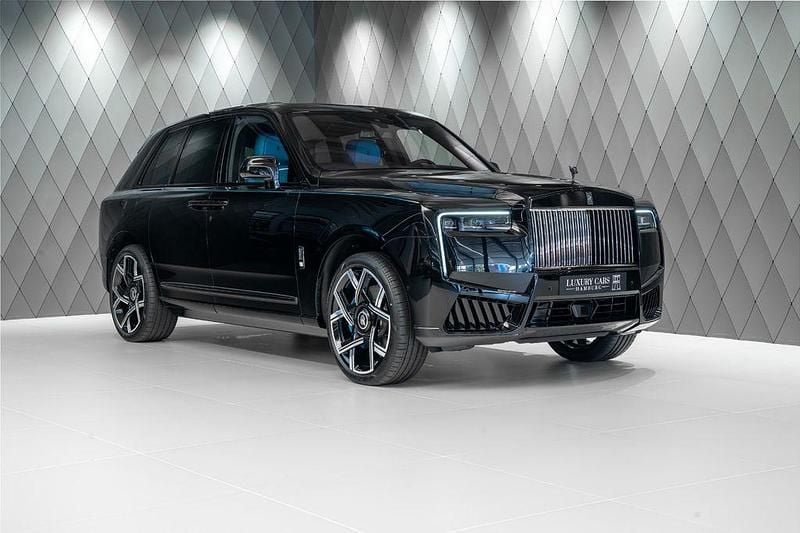 Schwarz Neu 2025 Rolls Royce Cullinan SUV | 630.522 € (Superpreis) - Bild 1/4