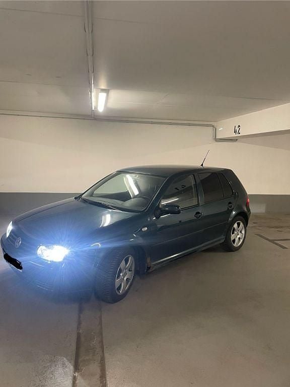 Gebraucht VW Golf IV 75 PS (55 kW) 2001 Grün Limousine