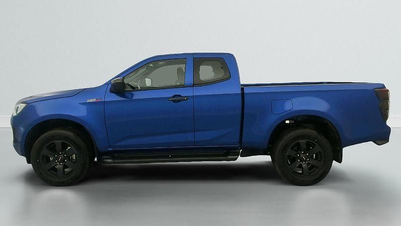 Neu Isuzu D-Max 165 PS (121 kW) 2025 Biarritz blue metallic Pickup