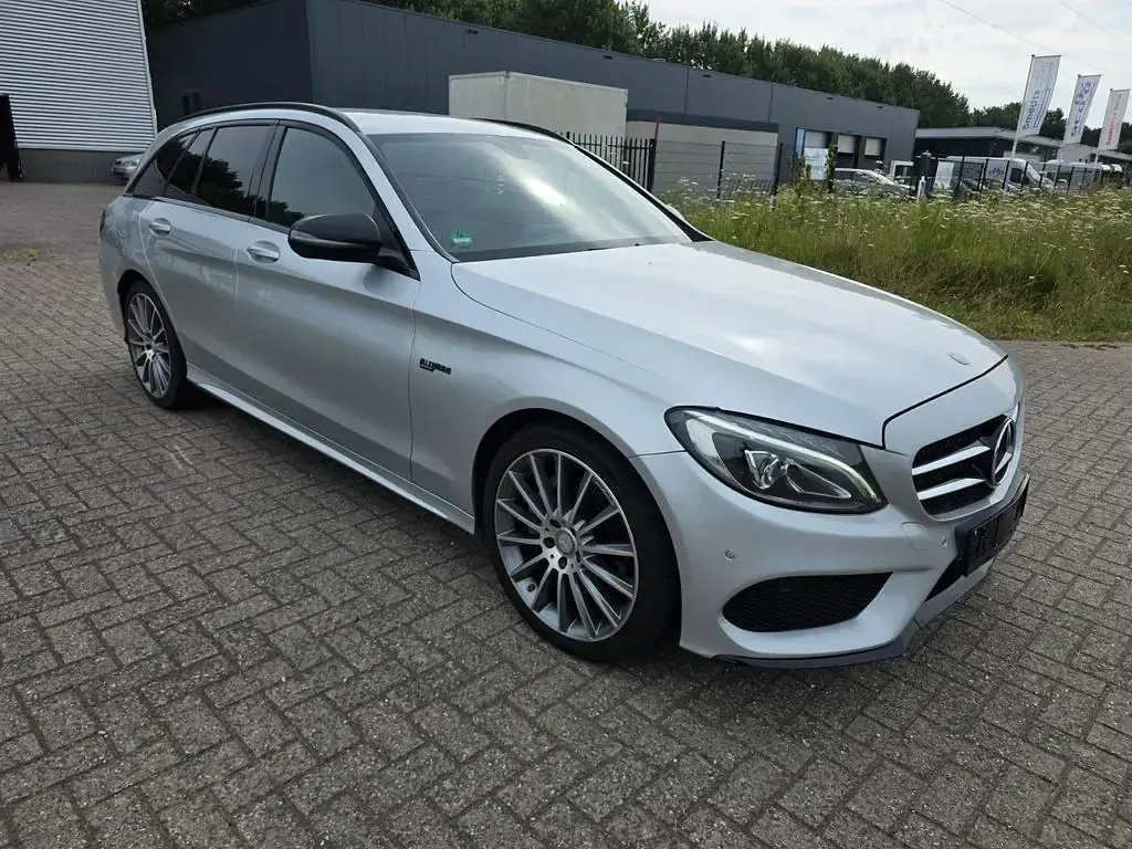 Gebraucht Mercedes C220 AMG 170 PS (125 kW) 2017 Silber Kombi