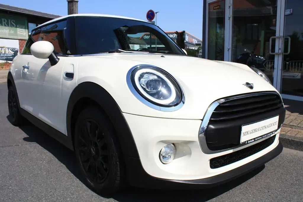 Gebraucht Mini ONE 102 PS (75 kW) 2018 Weiß Kleinwagen