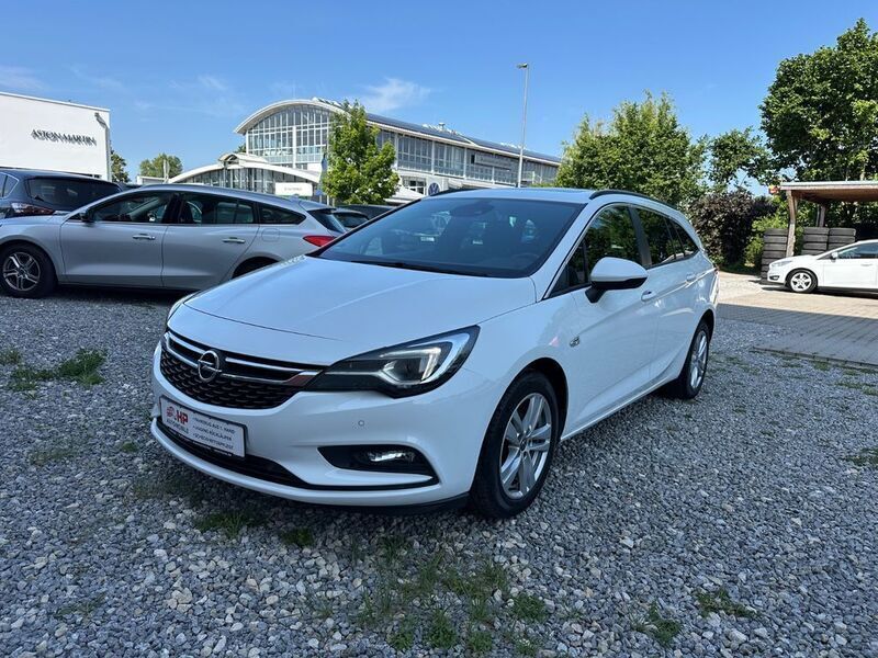 Weiß Gebraucht 2019 Opel Astra Business Kombi | 7.999 € (Fairer Preis) - Bild 1/4