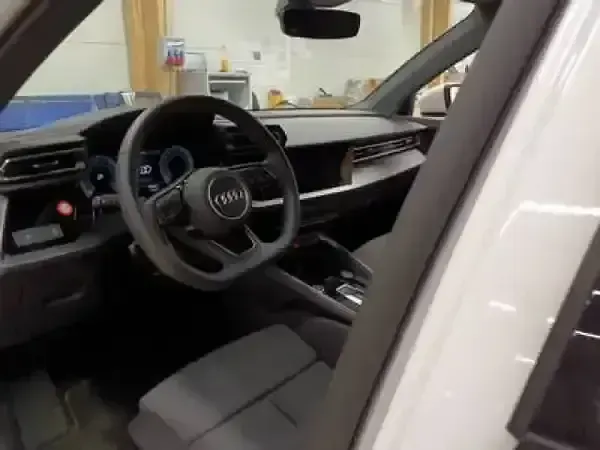 Gebraucht Audi A3 S-Line 150 PS (110 kW) 2025 Gletscherweiß metallic Limousine