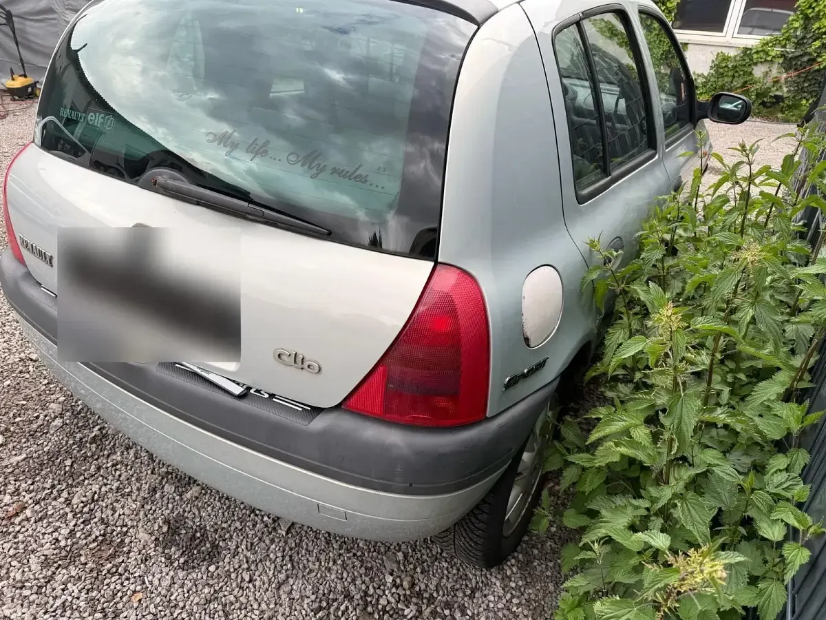 Gebraucht Renault Clio 90 PS (66 kW) 2000 Kleinwagen