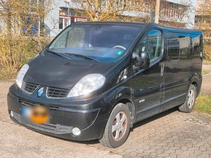 Gebraucht Renault Trafic 145 PS (106 kW) 2008 Schwarz Van / Kleinbus