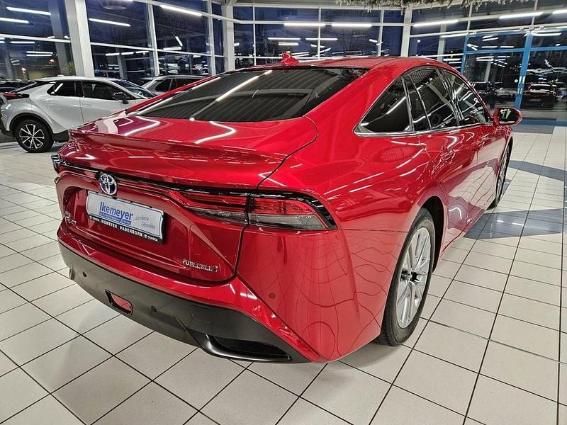 Gebraucht Toyota Mirai Executive 182 PS (133 kW) 2021 Rot Limousine