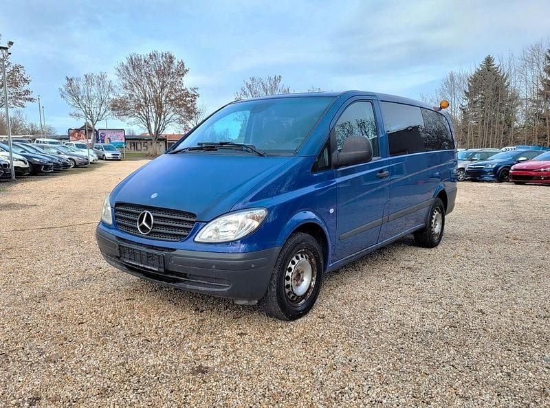 Blau Gebraucht 2008 Mercedes Vito Kombi | 2.980 € (Guter Preis) - Bild 1/4