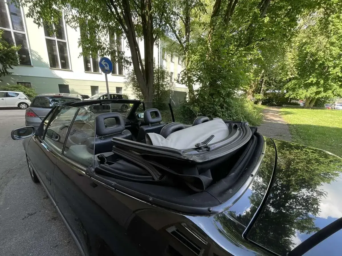 Gebraucht Opel Astra Cabriolet Edition 75 PS (55 kW) 1996 Schwarz Cabrio